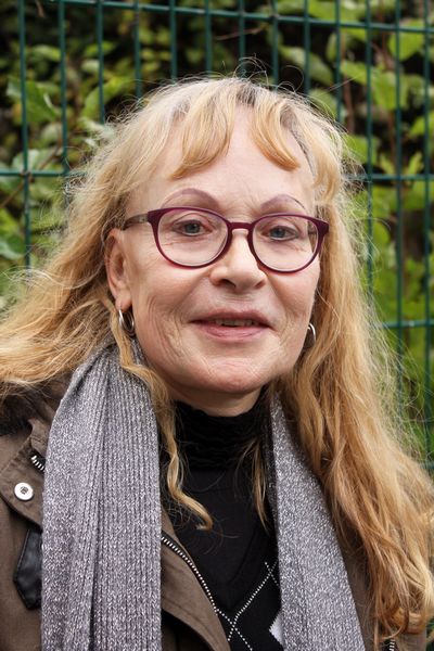 28 Ghislaine Begenne