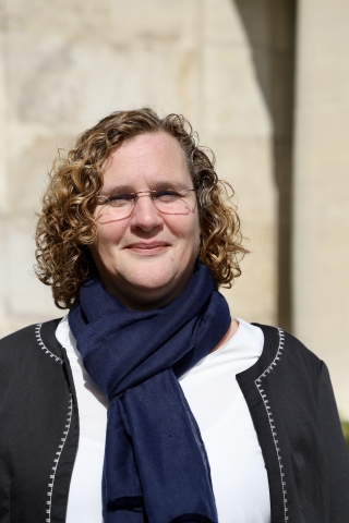 14 Isabelle Pointin