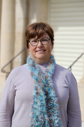 35 Martine Cagnard