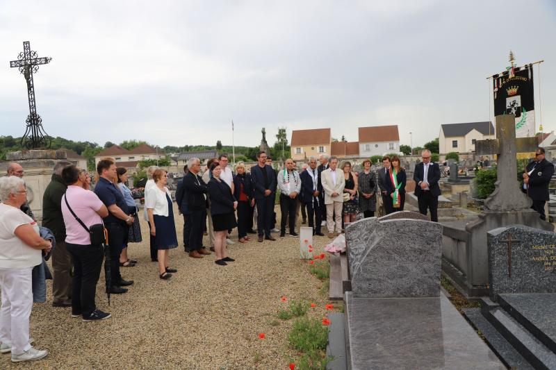 Hommage-aux-maires-lenne-brunet31-05-25-63resultat
