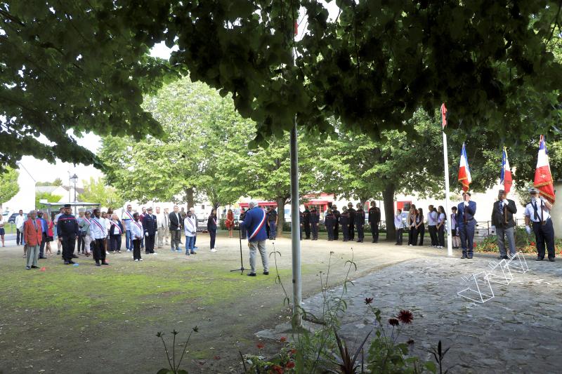 Commemoration-14-juillet-14-07-25IMG0827resultat