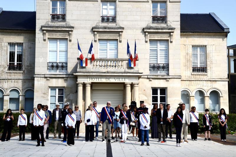 Commemoration-14-juillet-14-07-25IMG0903resultat