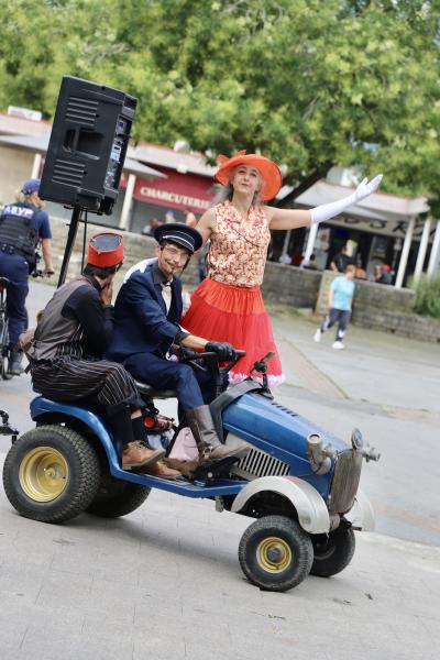 fete-des-centres-de-loisirs26-08-25IMG2309resultat