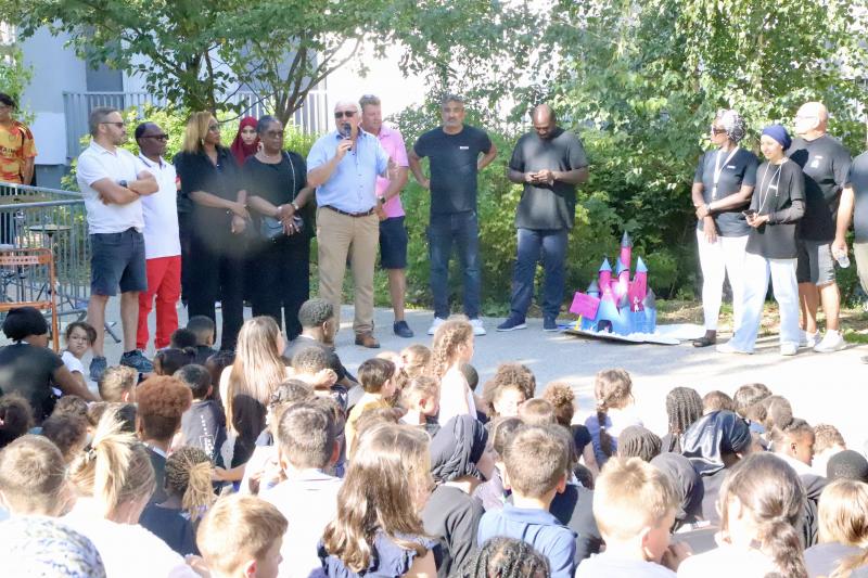 fete-des-centres-de-loisirs26-08-25IMG2471resultat