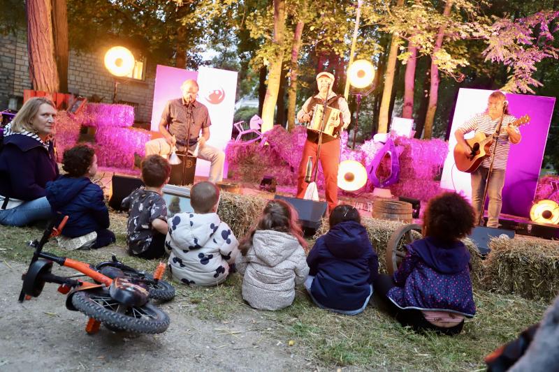 soiree-guinguette30-08-25IMG2589resultat