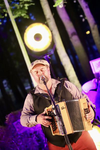 soiree-guinguette30-08-25IMG2595resultat