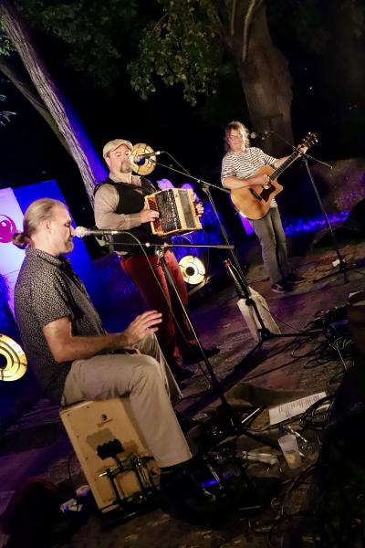 soiree-guinguette30-08-25IMG2628resultat