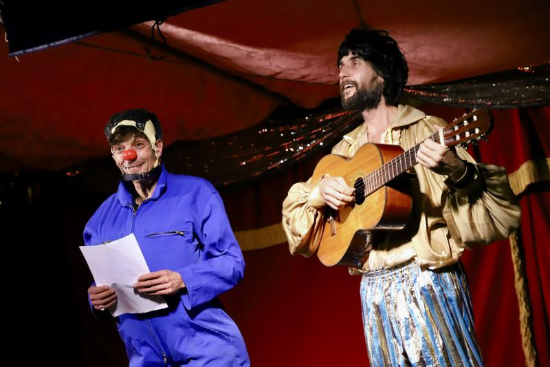 Cabaret-journal-cie-le-fer-a-coudre-15-10-25IMG4403resultat