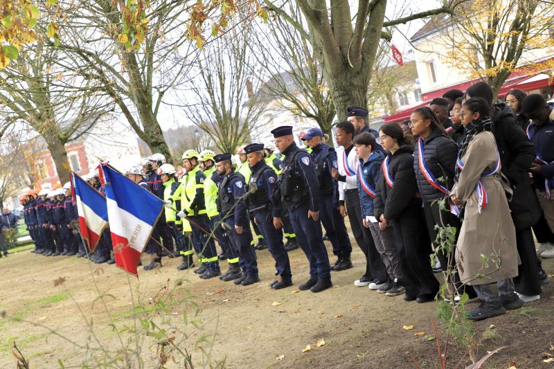 Commemoration-11-novembre-191811-11-25IMG5956resultat