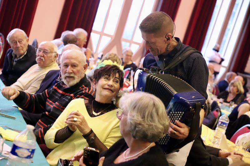 Guinguette-du-cote-de-nogent27-11-25IMG6671resultat