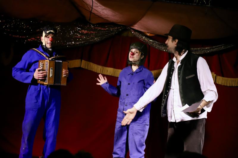 Cabaret-journal-FAC10-12-25IMG7684resultat