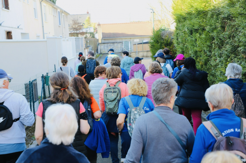 Marche-bleu-contre-le-cancer-colorectal04-03-26IMG0554resultat