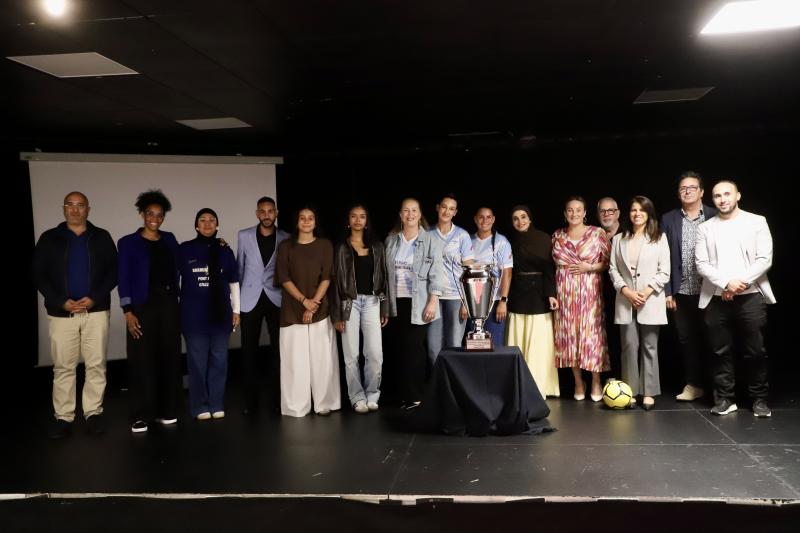 Ceremonie-remise-de-prix-Street-five-NSO04-06-26IMG4130resultat