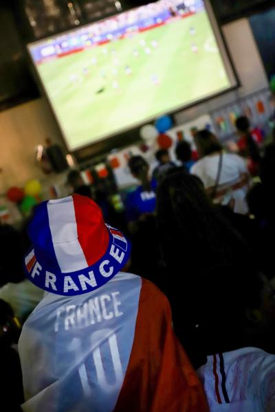 Retransmission-match-foot-coupe-du-monde-France-Senegal16-06-26IMG4743resultat
