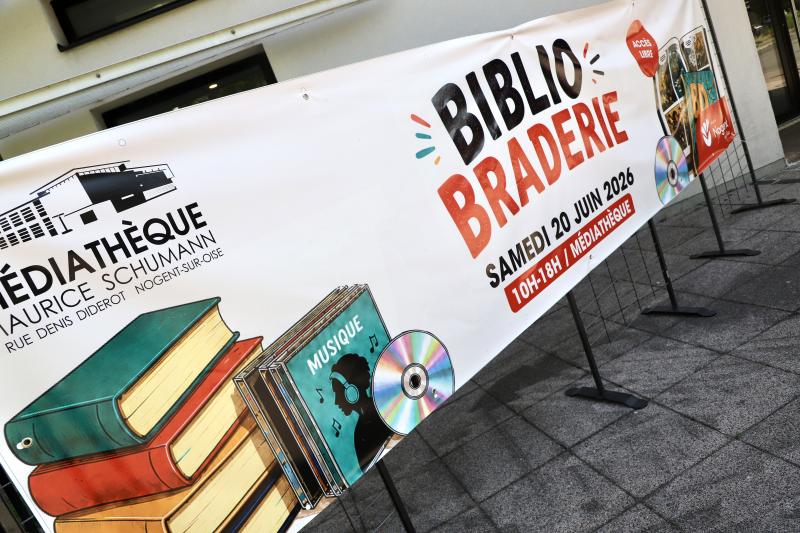 bibliobraderie20-06-26IMG5223resultat